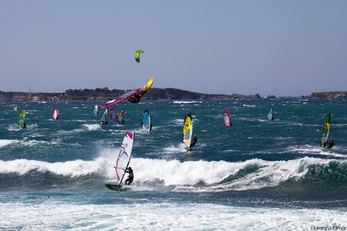 windsurf en méditerranée