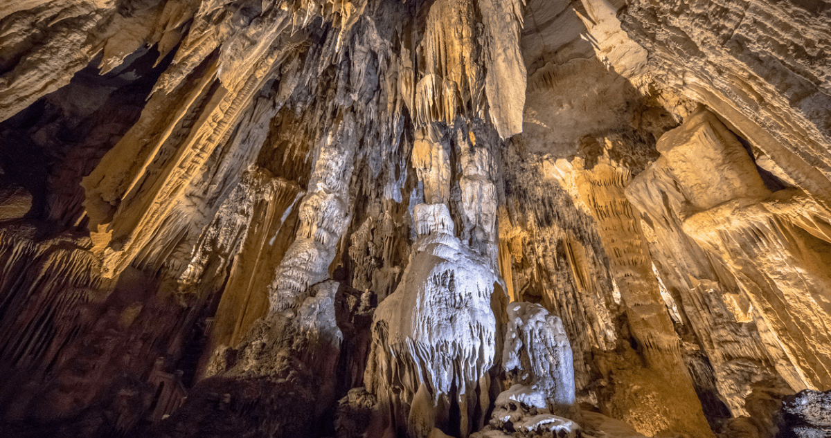 grotte de Valaurie