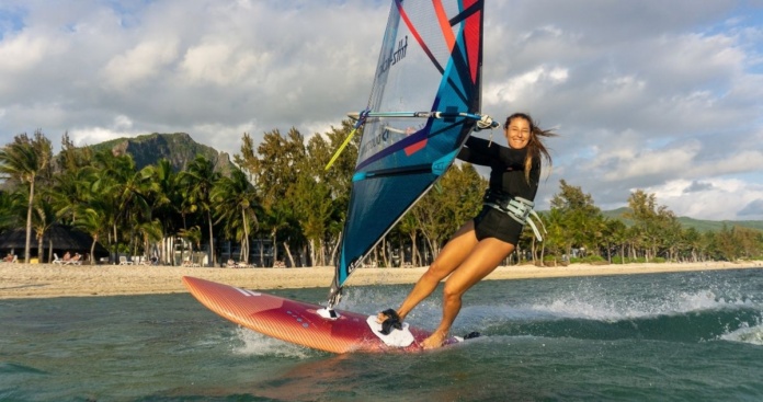 maria andres windsurfing