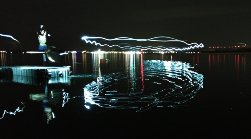 light painting dockstart par Yves Marie